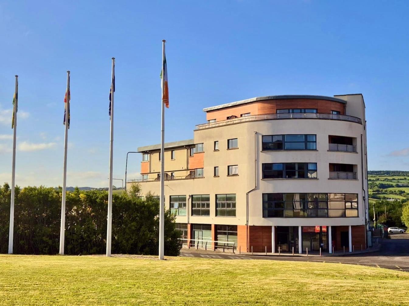 Port House Letterkenny Wild Atlantic Apartments Exterior foto